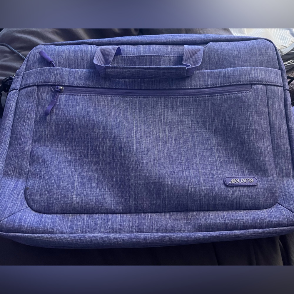 Purple expandable laptop bag